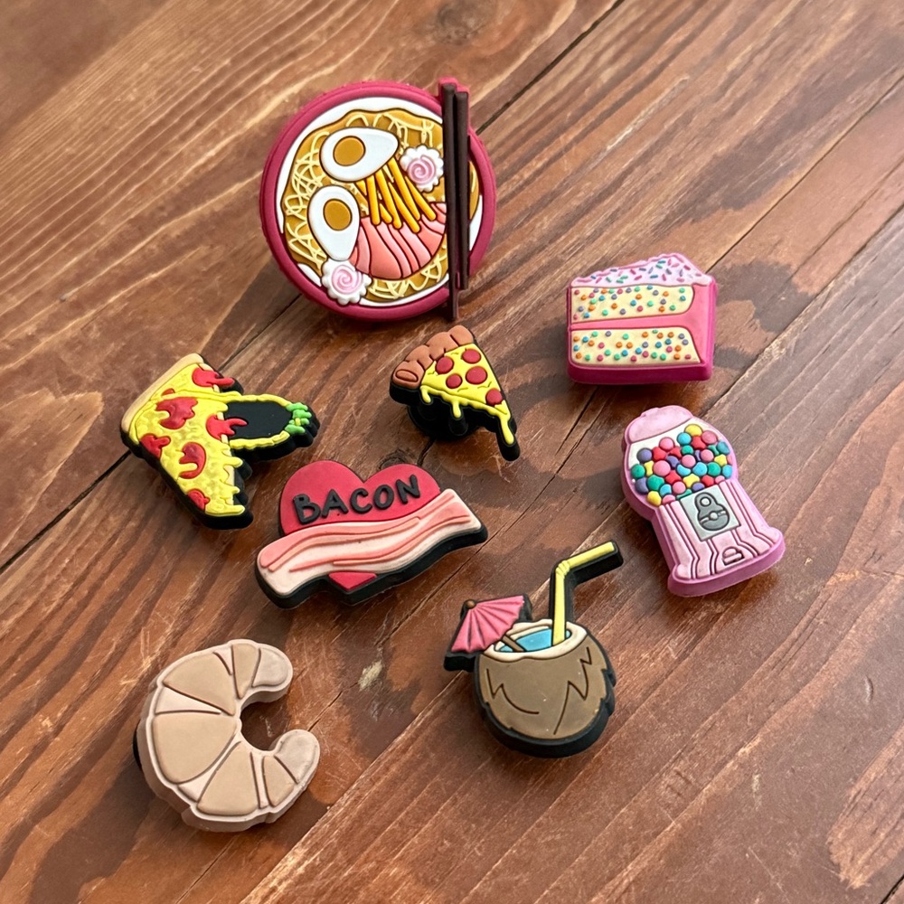 Crocs Shoe Jibbitz Food Items Pizza Ramen Croissant Bacon Gumball Machine Cake